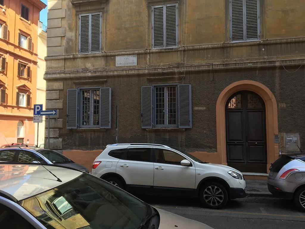 Delightful Apartment 100 Meters From The Colosseum