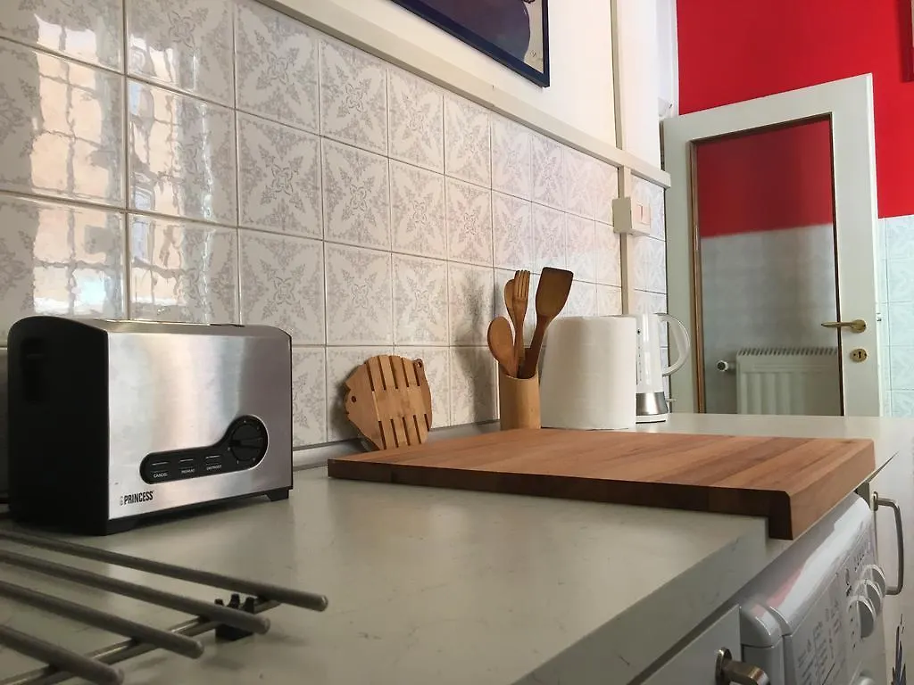 Delightful Apartment 100 Meters From The Colosseum